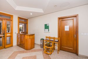 Image 4 - 201648