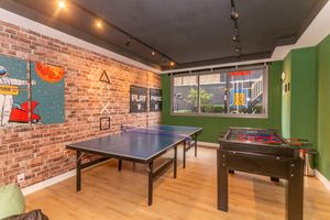 Image 34 - 329244