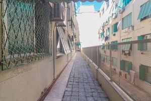 Image 14 - 239208