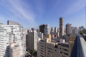 Image 22 - 869722