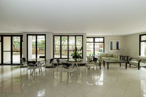 Image 36 - 925799