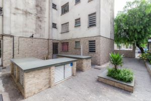 Image 30 - 813788