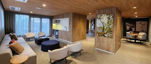 Image 3 - 853021