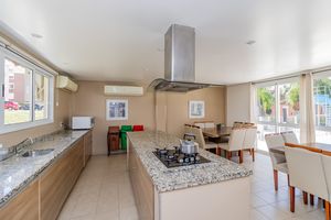Image 33 - 225283