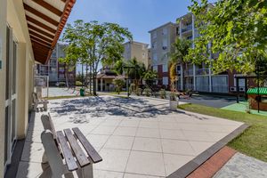 Image 40 - 225283
