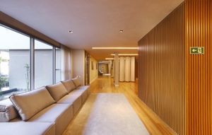Image 21 - 865587