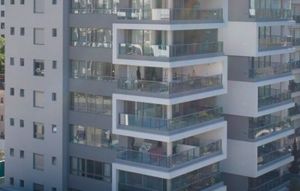 Image 47 - 865587