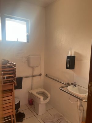 Image 18 - 305283