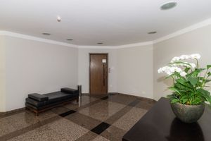 Image 33 - 848811