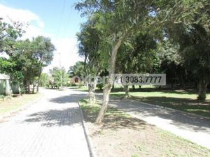 Image 7 - 5210