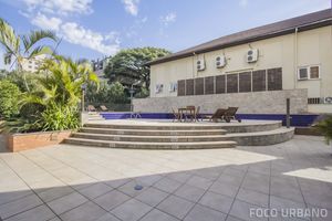 Image 5 - 523