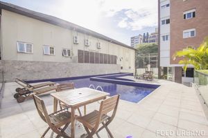 Image 7 - 523