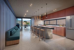 Image 24 - 864468