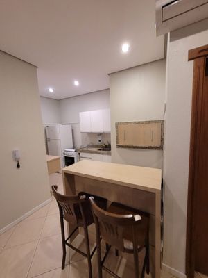 Image 18 - 306464