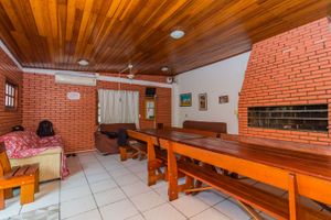 Image 19 - 284594