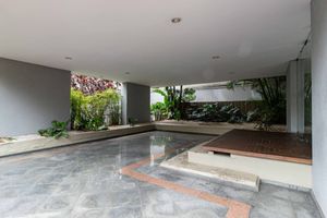 Image 44 - 916487