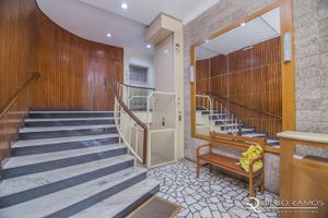 Image 31 - 302784