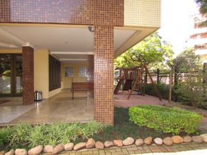 Image 20 - 284872