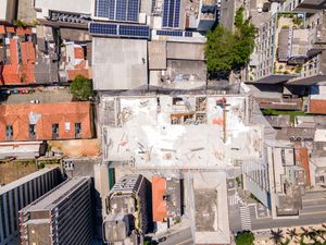 Image 31 - 53040
