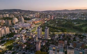 Image 16 - 867948