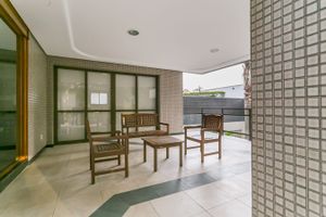 Image 5 - 535