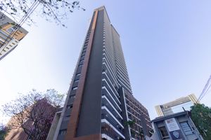 Image 11 - 825048