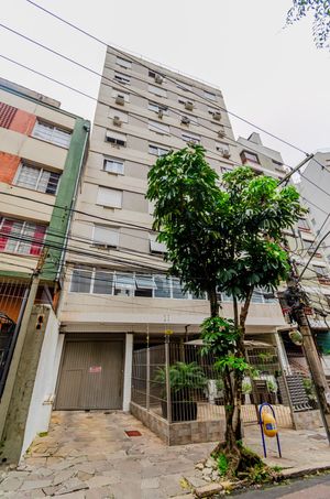 Image 16 - 877466