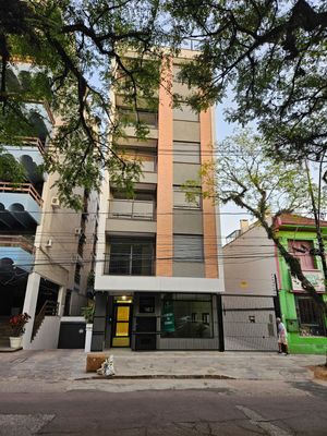 Image 34 - 755752