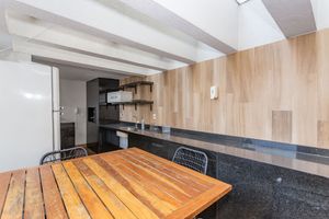 Image 30 - 868796