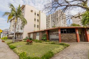 Image 9 - 833436