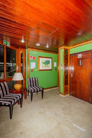 Image 33 - 863953