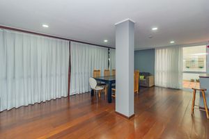 Image 34 - 863953