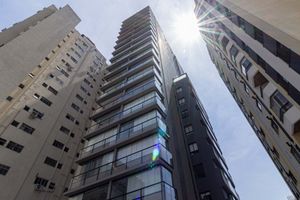 Image 35 - 894842