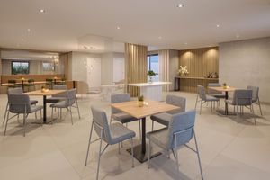 Image 13 - 878776