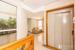 Image 3 - 5519