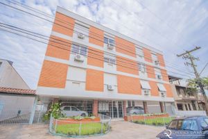 Image 1 - 552