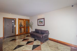 Image 7 - 102023