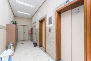 Image 13 - 883114