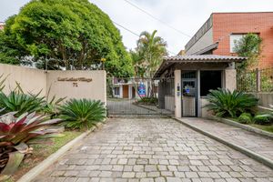 Image 44 - 210354