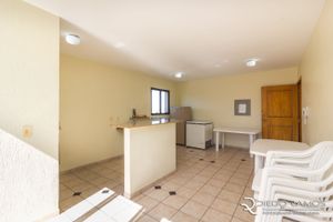 Image 4 - 5616