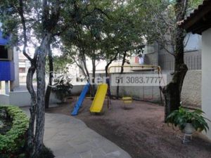 Image 38 - 884731
