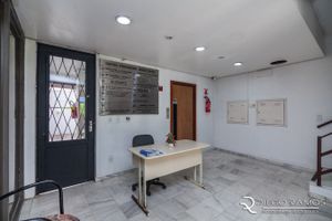 Image 1 - 5643