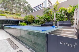 Image 9 - 874935