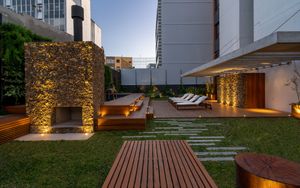 Image 8 - 5675