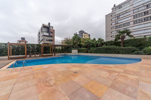 Image 34 - 885755
