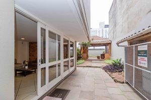 Image 39 - 136630