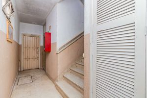 Image 3 - 5732