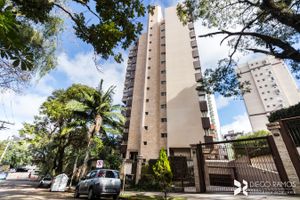 Image 11 - 5744