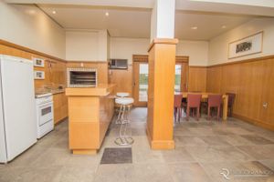 Image 2 - 5749