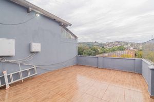 Image 26 - 900814